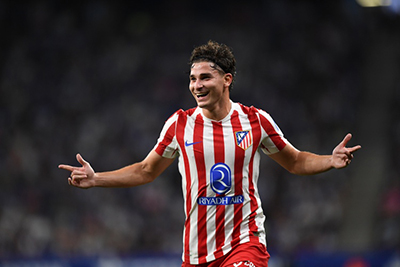 每体爆料：莱万接班人锁定“小蜘蛛”，巴萨还幻想哈兰德