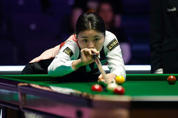 张家玮4-3逆转奎因，惊险晋级2025斯诺克苏格兰公开赛资格赛次轮