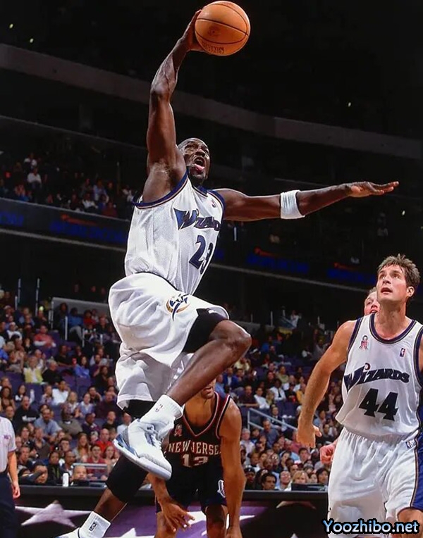 NBA75大巨星:迈克尔-乔丹的成就与影响力