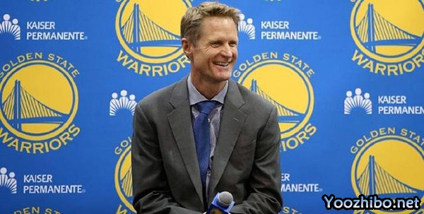 2015-16赛季最佳教练史蒂夫-科尔:战术与人文的双重领袖