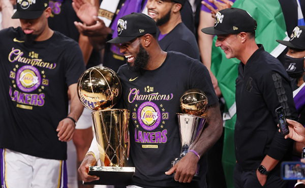 路威力挺詹姆斯：湖人时期成就与园区夺冠，让其有机会拥有球队雕像