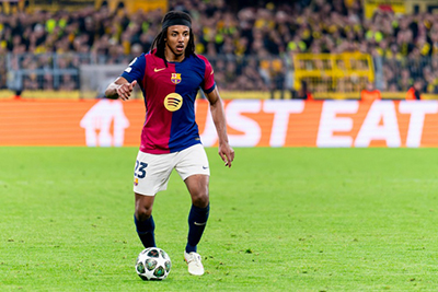 德科：曼城询价孔德？<a href=/zuqiuxg/barcelona/ target=_blank class=infotextkey>巴萨</a>秒回“非卖品”