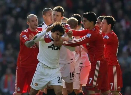 利物浦曼联为什么是死敌?曼联与利物浦恩怨有那么重吗?