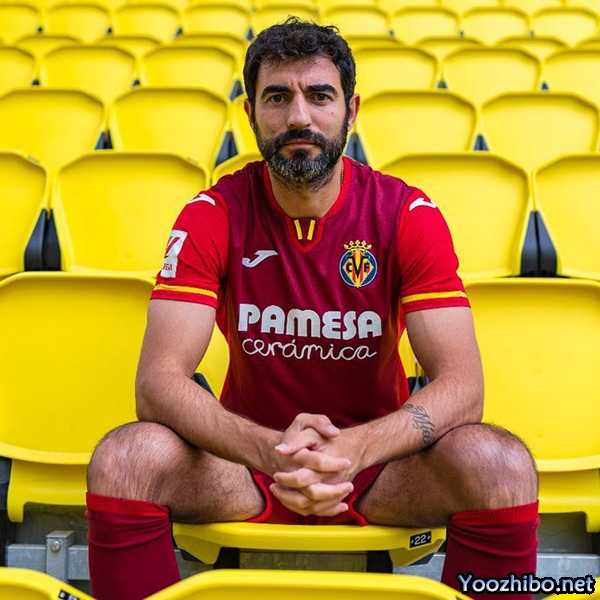 2023-24赛季比利亚雷亚尔主客场及第二客场球衣一览