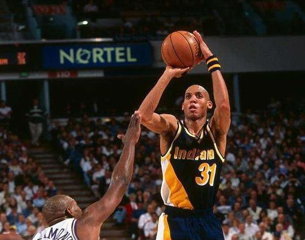 印第安纳步行者队史:十大经典时刻与辉煌瞬间