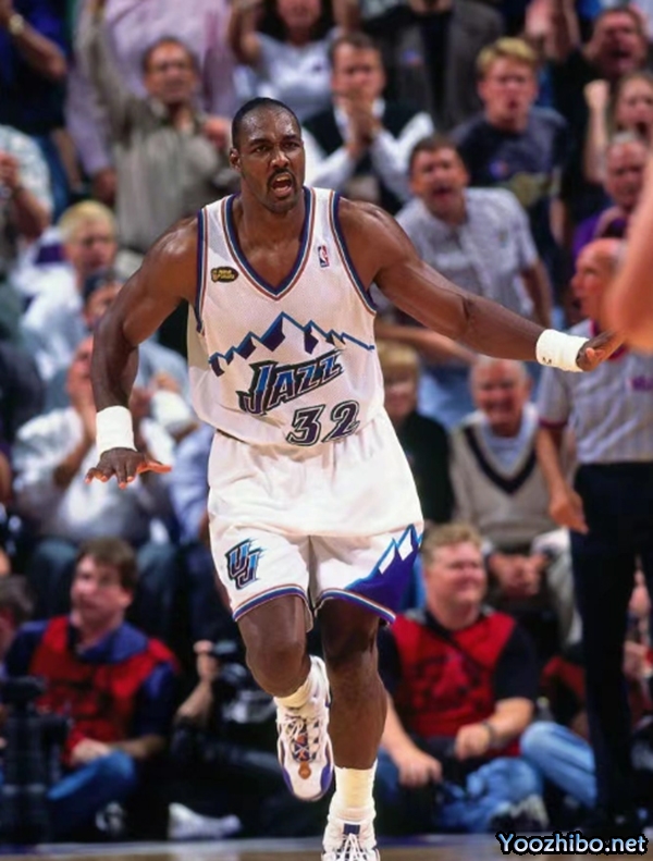 马龙的坚韧与荣耀:NBA75大巨星的传奇故事