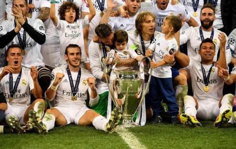 皇马一直是全明星阵容打造,随时能爆发惊人战力